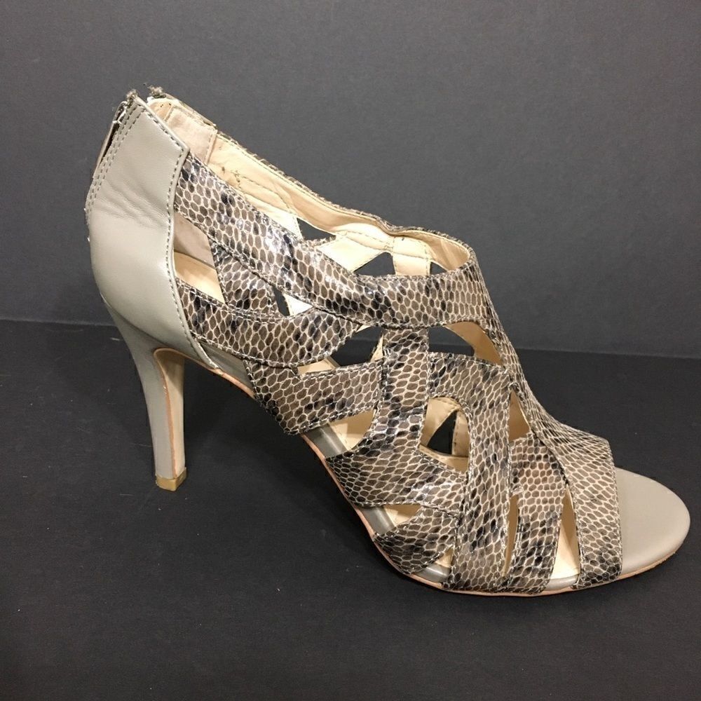 Calvin Klein Gray Python embossed heels - Picture 6 of 11